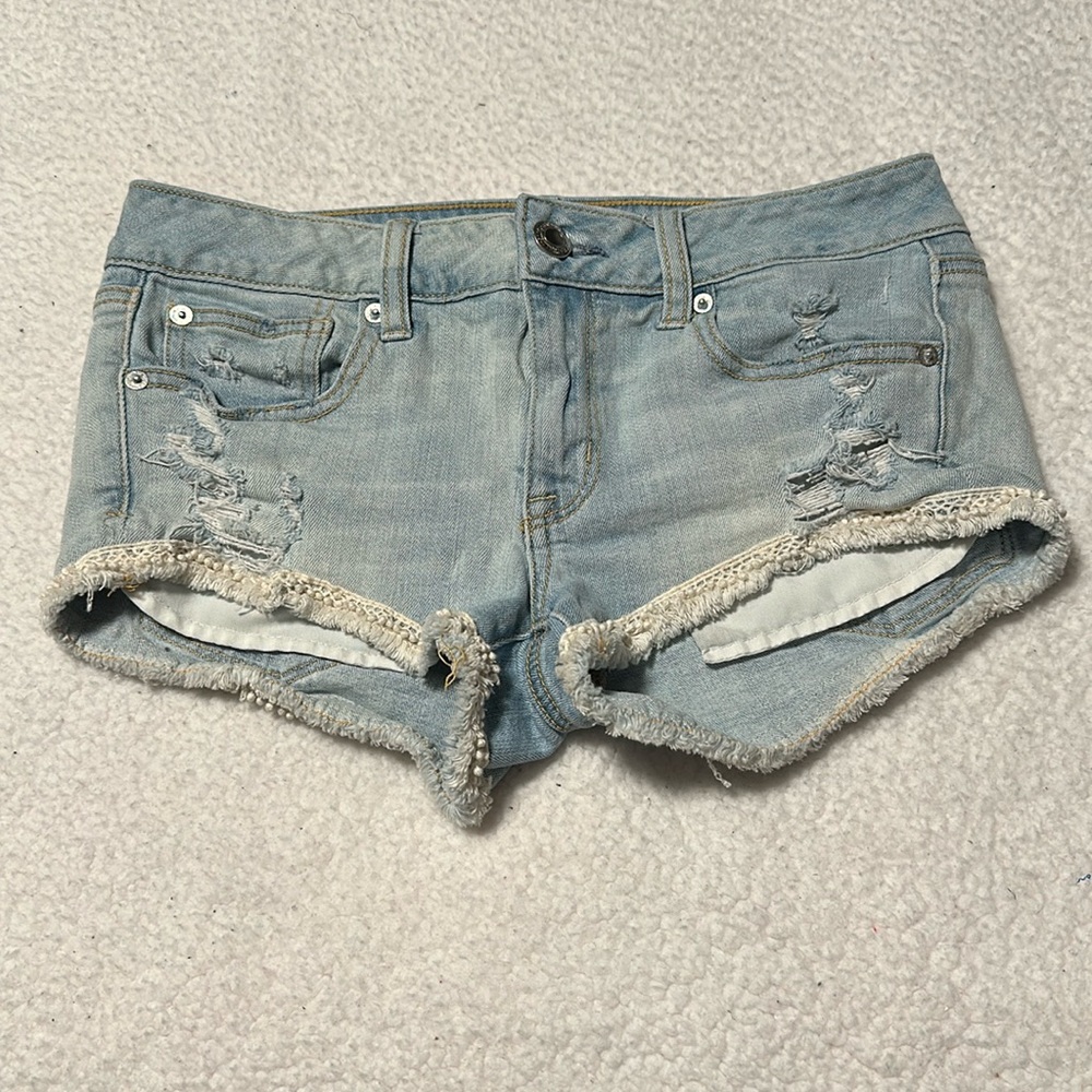 American Eagle Shortie Denim Shorts (So Cute), EUC, Size 6